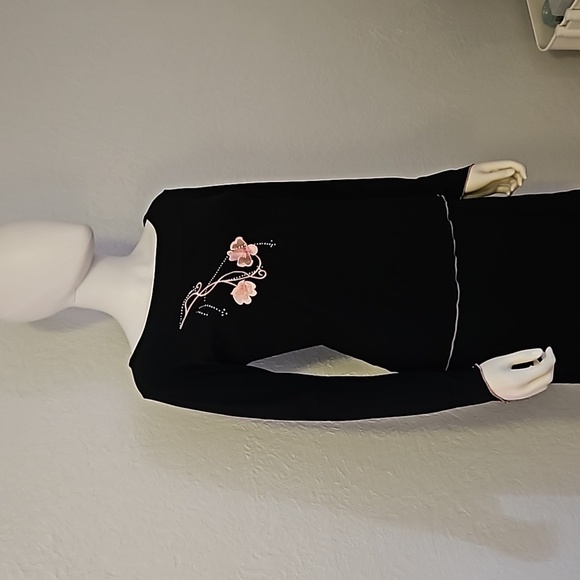 DRESSBARN Coquette Black Pink Floral Long Sleeve Boat Neck Blouse - Picture 2 of 7